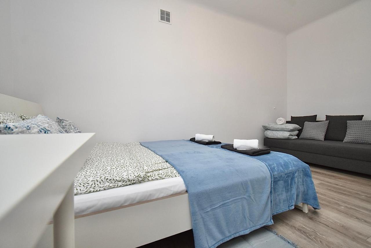 Rental Apartments Aleja Niepodleglosci Varsovia Exterior foto