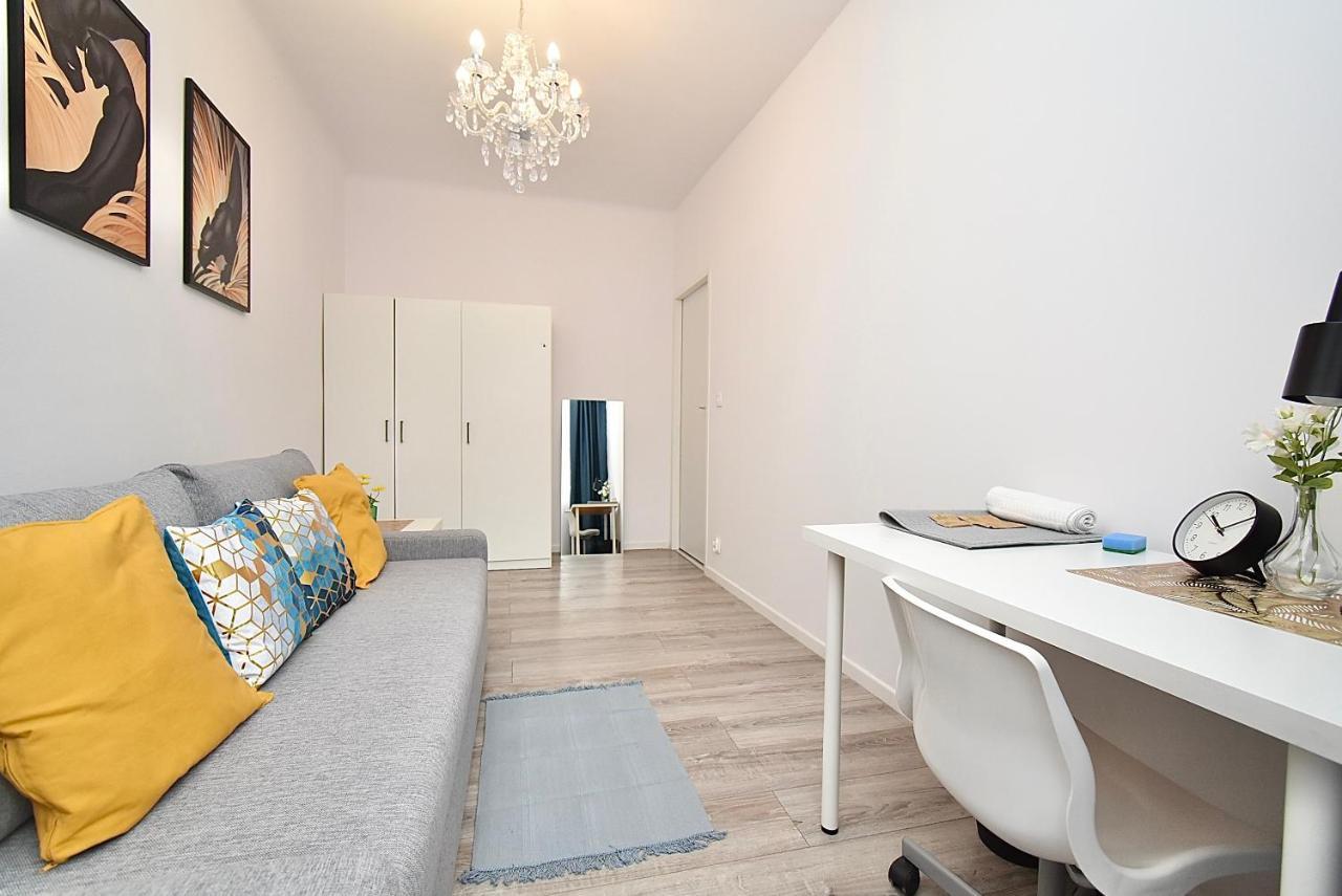 Rental Apartments Aleja Niepodleglosci Varsovia Exterior foto