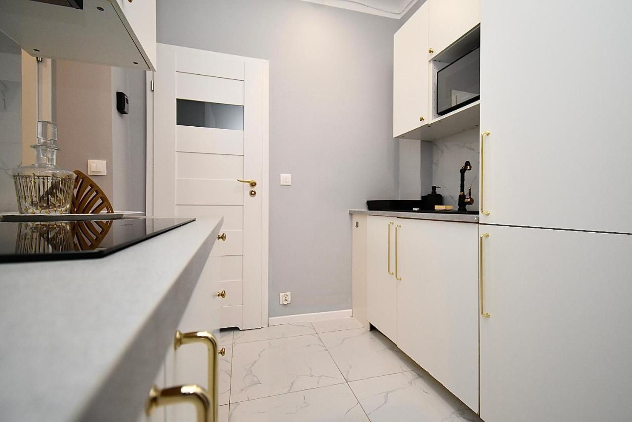 Rental Apartments Aleja Niepodleglosci Varsovia Exterior foto